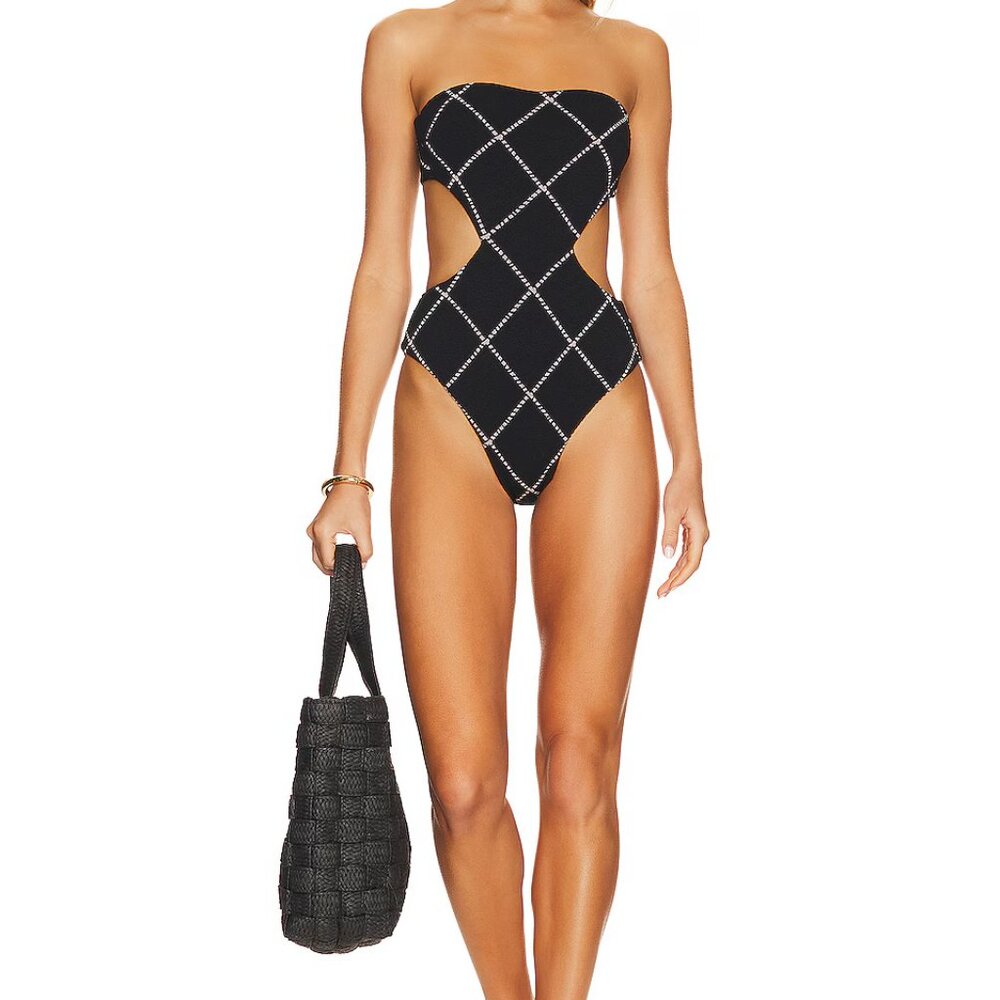 NWT Devon Windsor Giselle Full-Piece RE23151F M Black